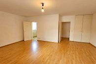 1-Zimmer-Wohnung mit Balkon und PKW-Stellplatz in ruhiger Lage von Wiesbaden